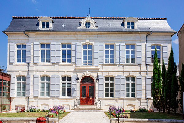 Hôtel de ville de Barbezieux Saint Hilaire